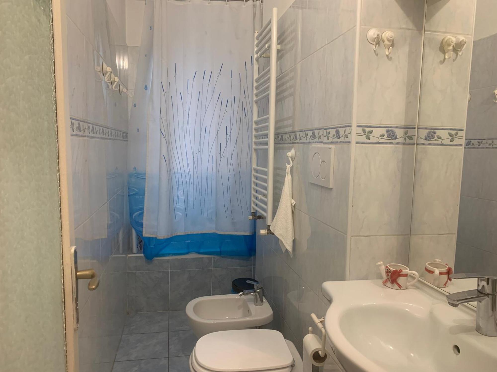 Nice Apartment Near San Siro Milan Bagian luar foto